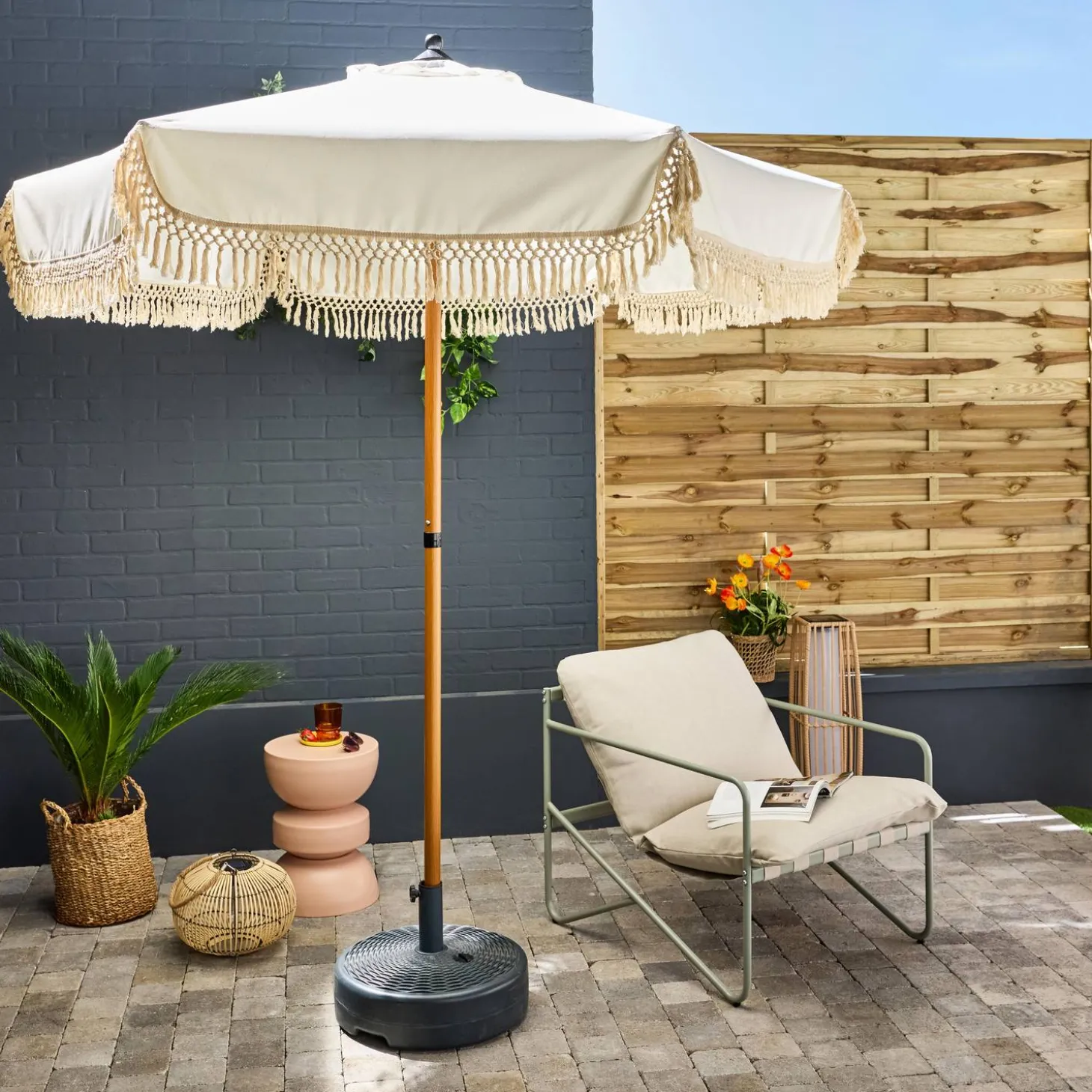 Parasol met franjes 2m staal