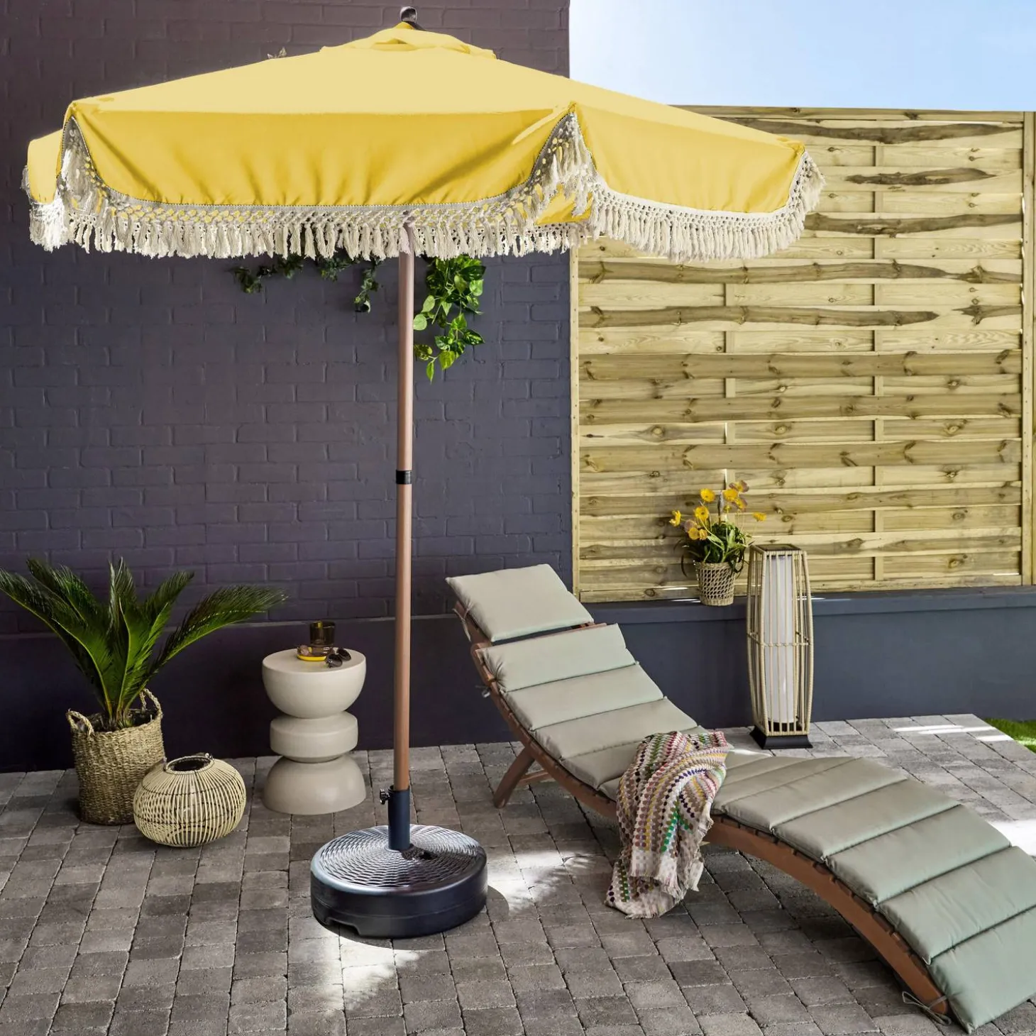 Parasol met franjes 2m staal