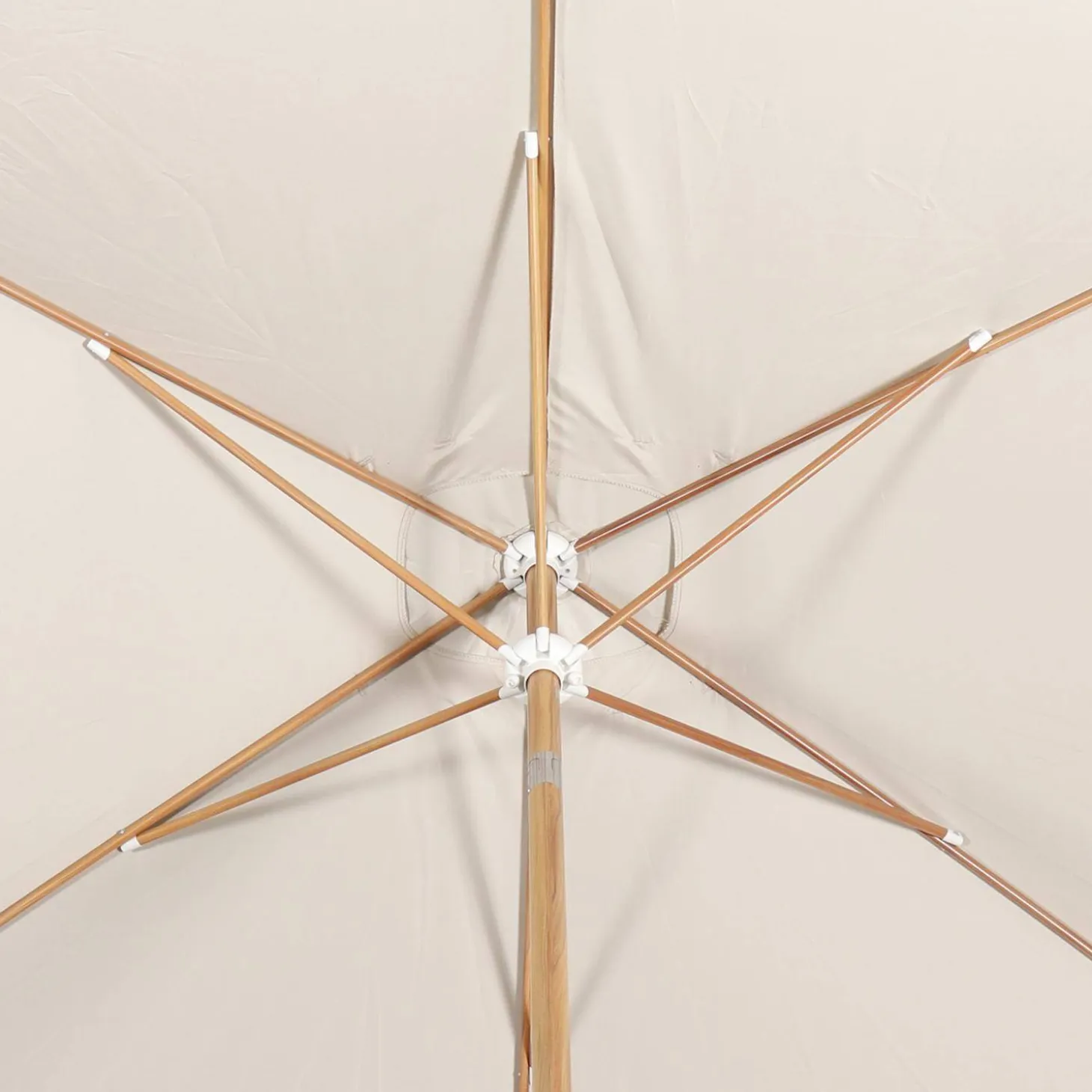 Rechthoekige parasol 2x3m met centrale mast