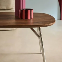 Rechthoekige salontafel met houteffect en verchroomde poten
