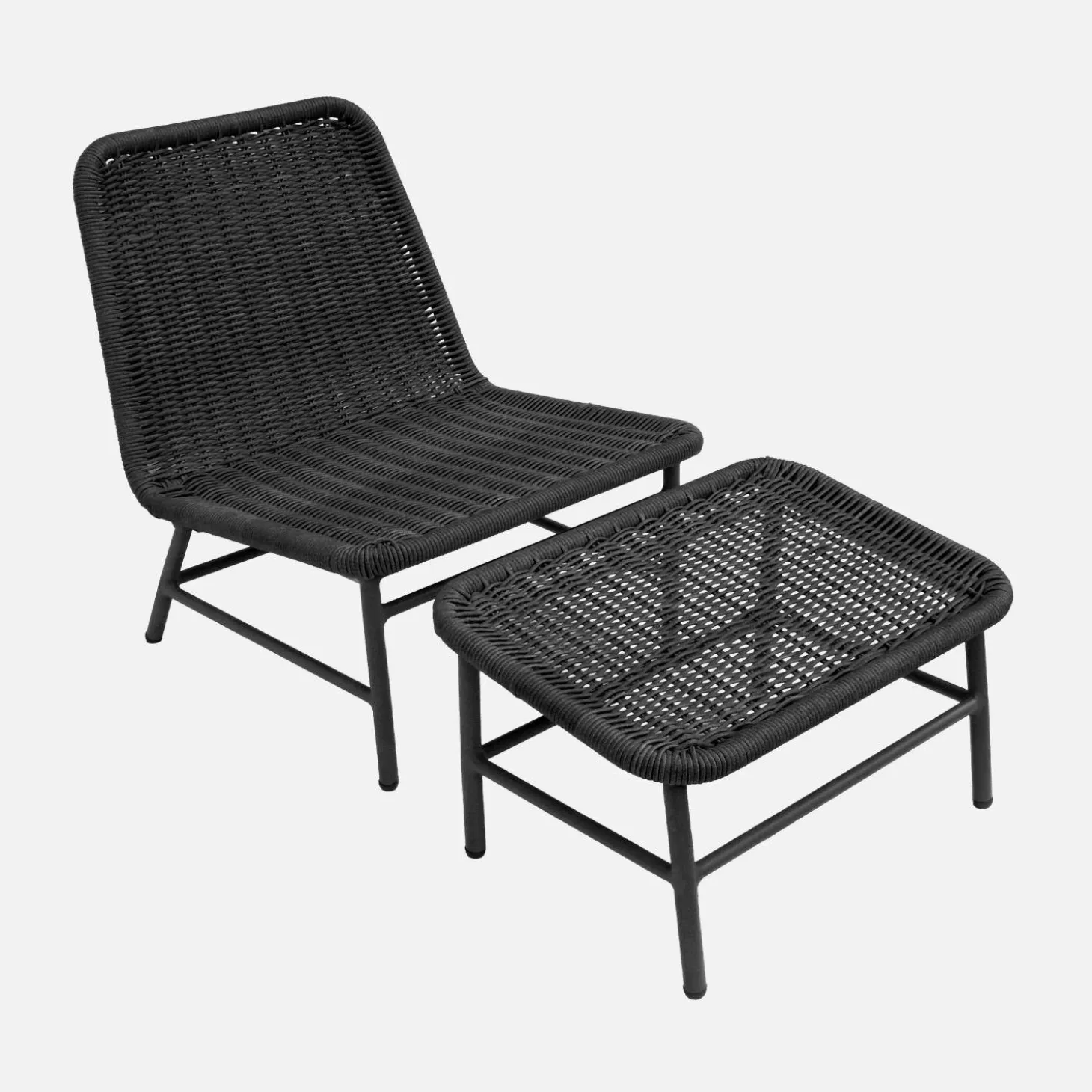 Relaxfauteuil met voetenbank van aluminium en koorden
