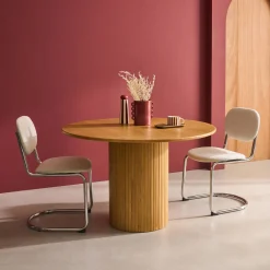 Ronde eettafel van rubberhout en eikenfineer 4 plaatsen