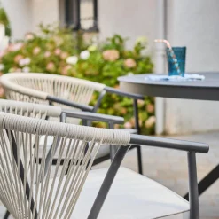 Ronde tuintafel van aluminium en glas met 6 stoelen