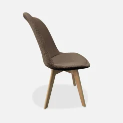 Scandinavische boucléstoel met houten poten (set van 4)
