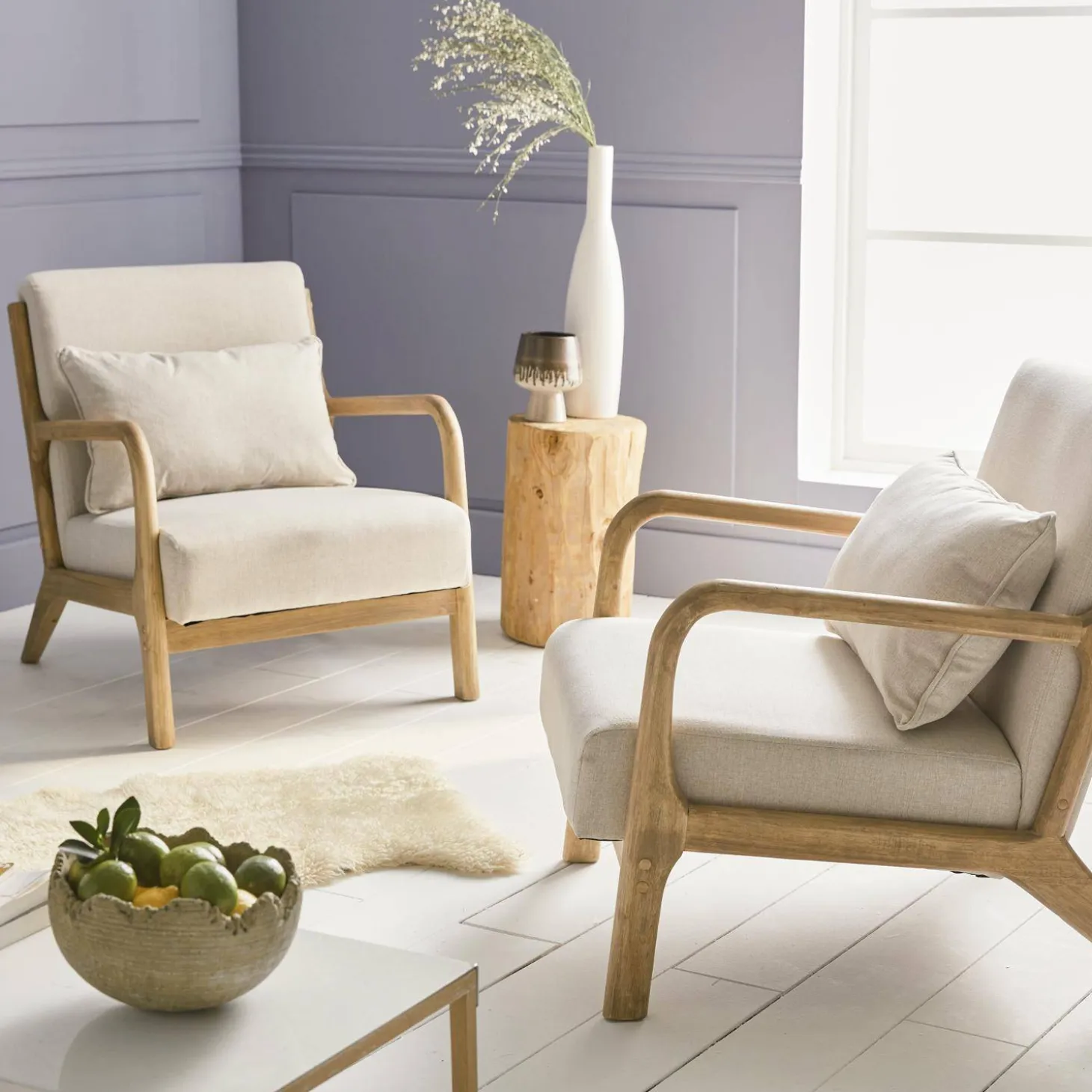 Scandinavische fauteuil van hout en stof