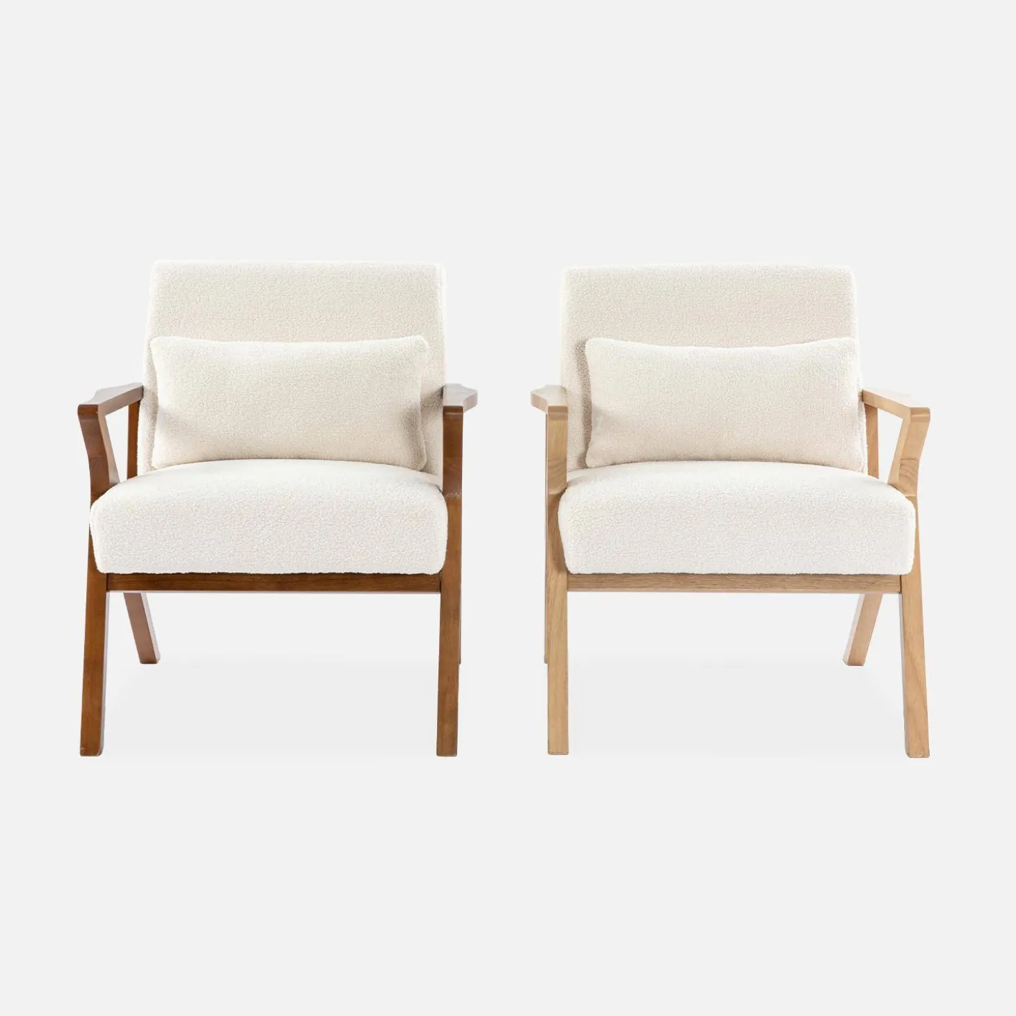 Scandinavische fauteuil van walnootkleurig hout en bouclé