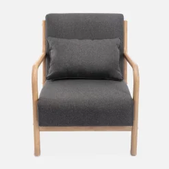 Scandinavische fauteuil van hout en stof