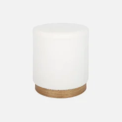 Scandinavische poef in witte boucle