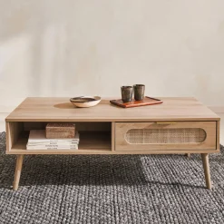 Scandinavische salontafel met afgerond riet, 1 lade