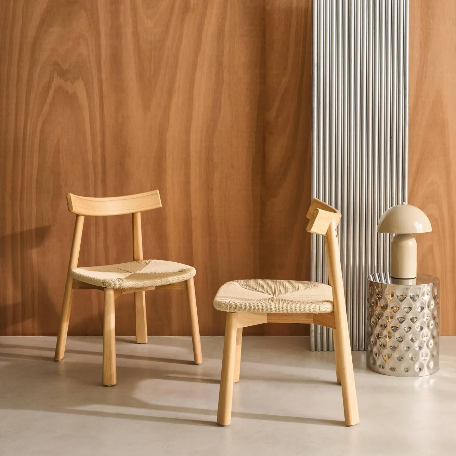 Scandinavische stoelen van rubberhout met zitting van touw (set van 2)