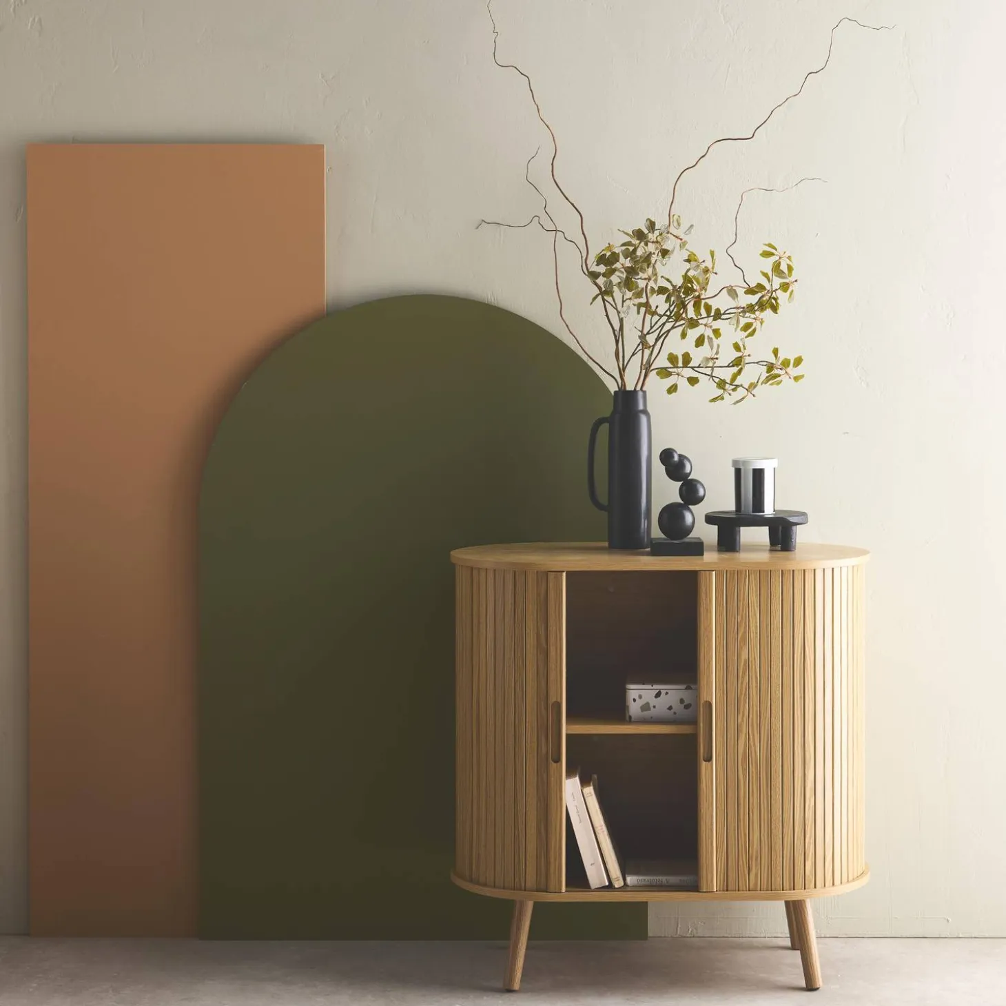 Scandinavisch kastje met 2 schuifdeuren 80cm