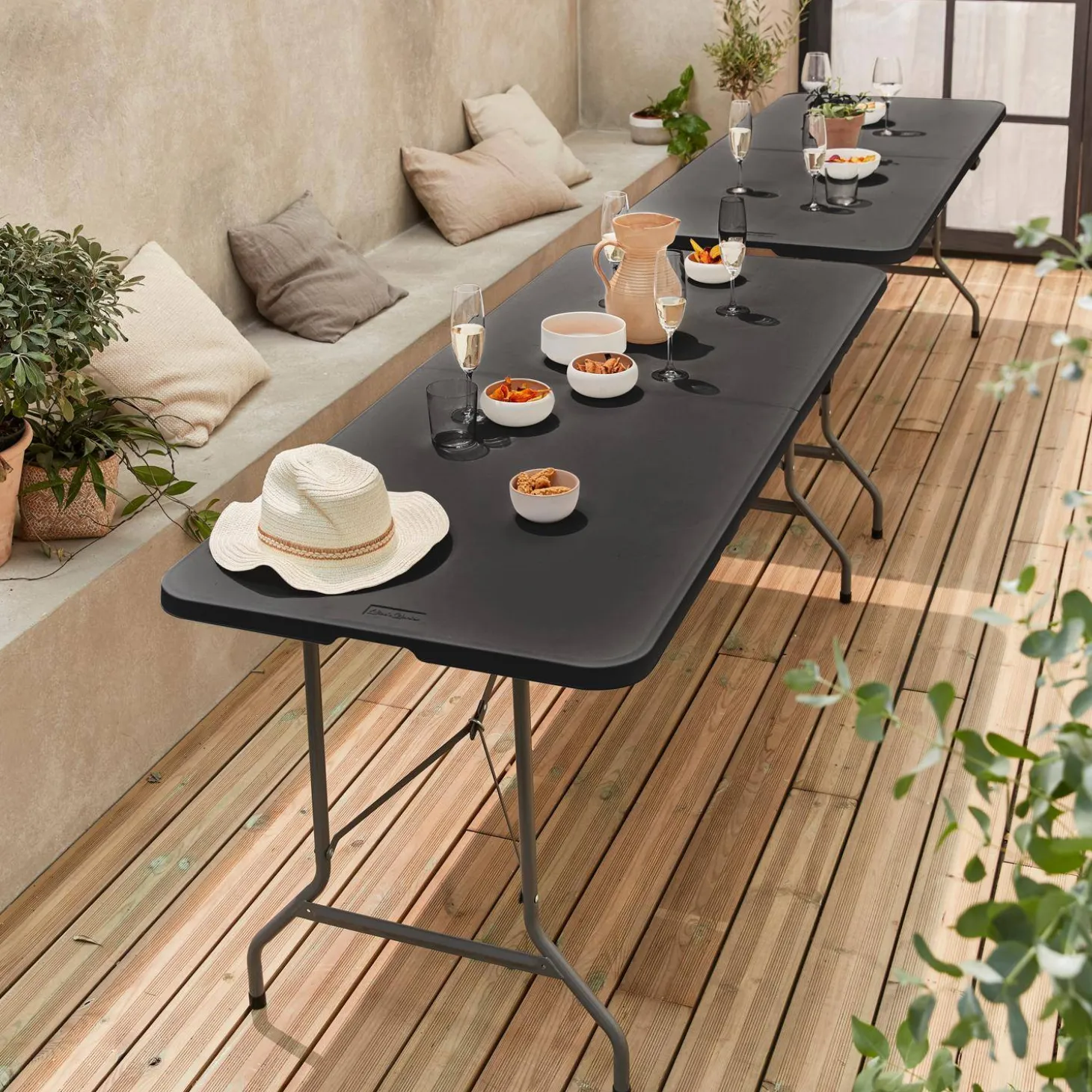 Set van 2 inklapbare tafels 180cm