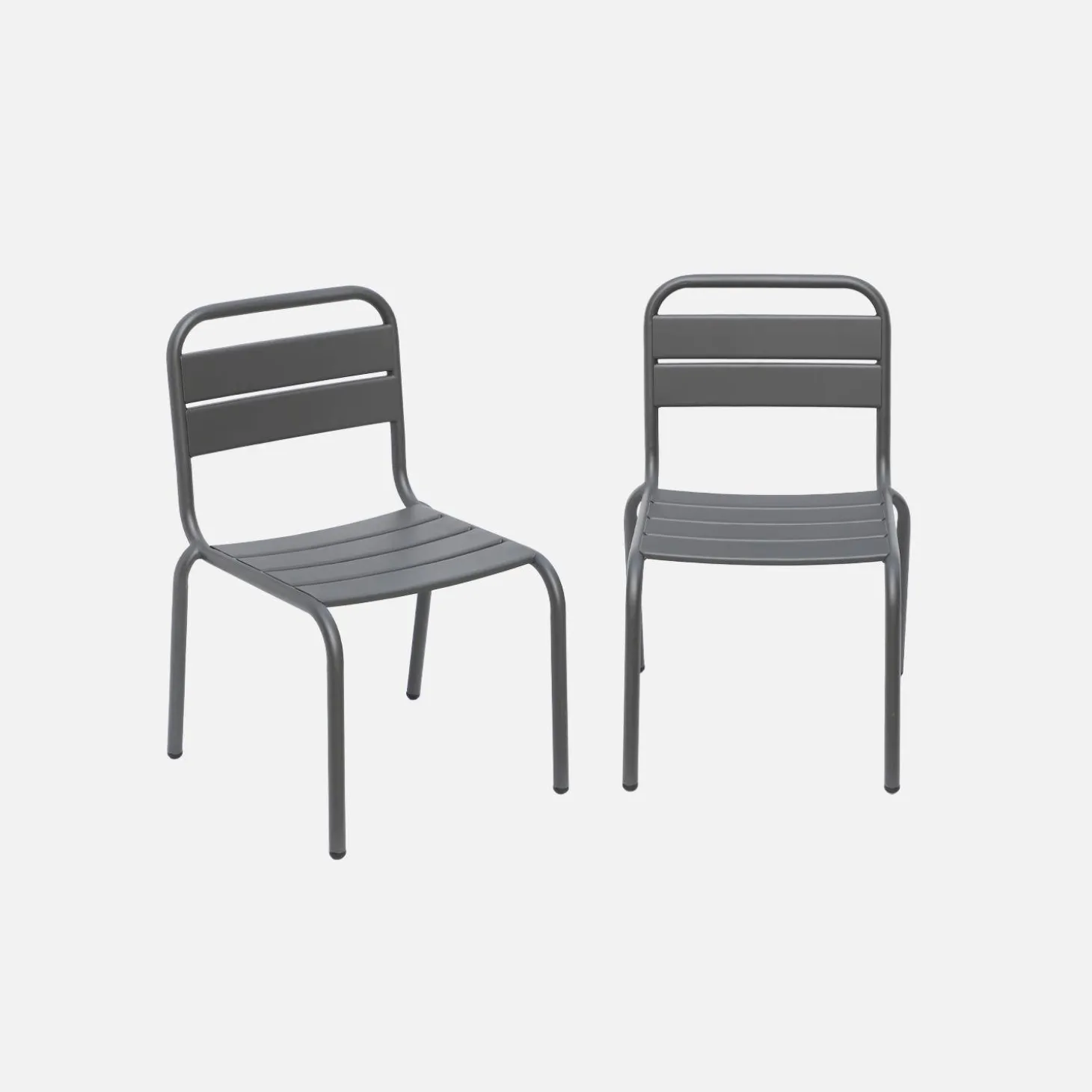 Set van 2 metalen kinderstoelen