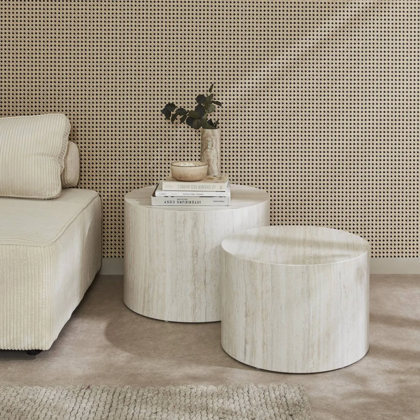 Set van 2 ronde bijzettafels met marmerlook