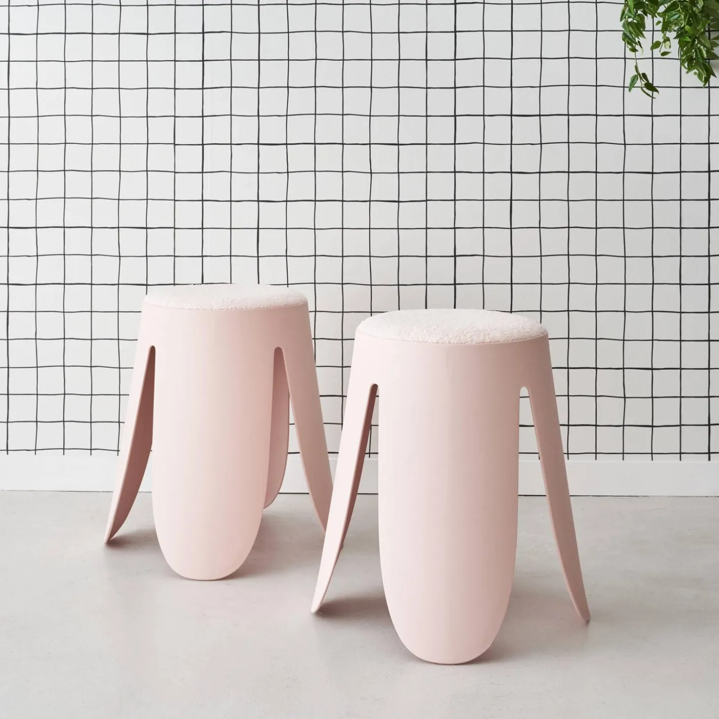 Set van 2 stapelkrukken, Ø30 / 44 x H46cm