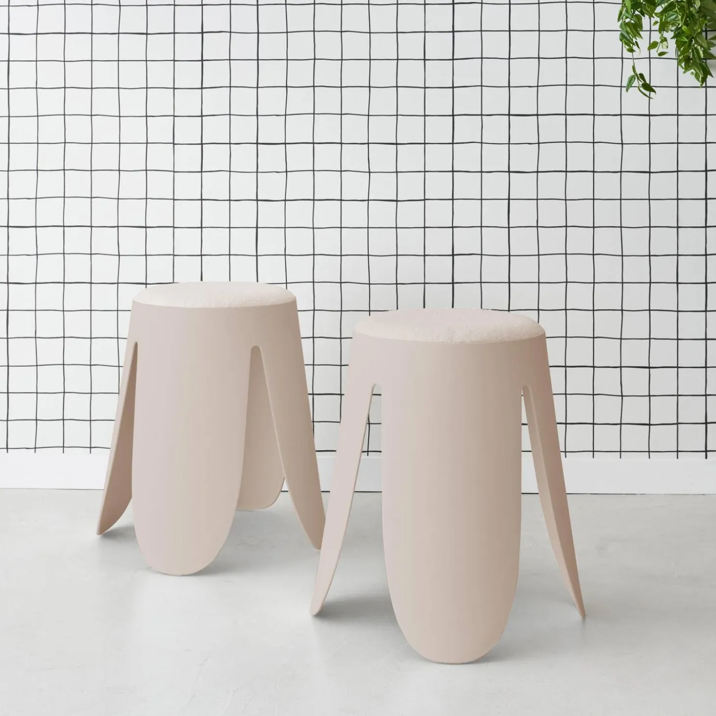 Set van 2 stapelkrukken, Ø30 / 44 x H46cm