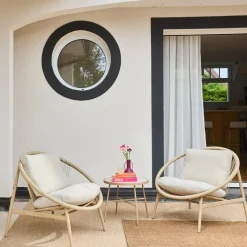 Set van 2 tuinstoelen met stalen en rotan tafel