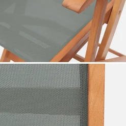Set van twee houten armstoelen