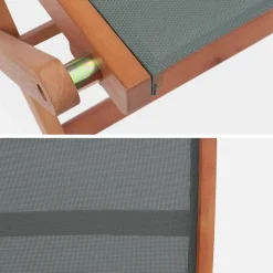 Set van twee houten klapstoelen