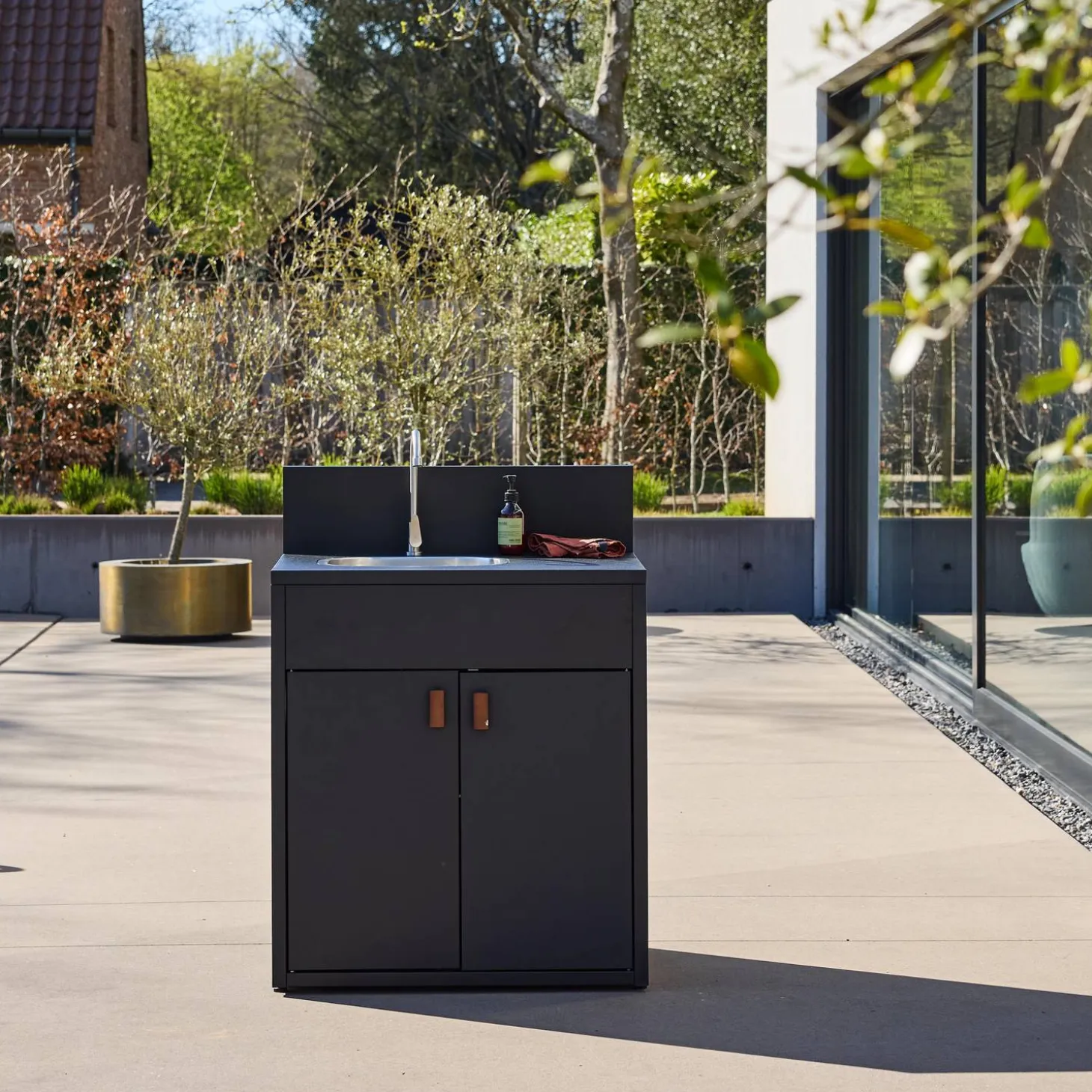 Stalen buitenkeukenmodule met gootsteen en 2 deuren L80cm