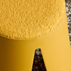 Stapelbare kinderkrukjes met textuur bouclé (set van 2)