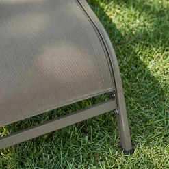 Stapelbare ligstoelen met meerdere posities, hoofdkussen en wieltjes (set van 2)