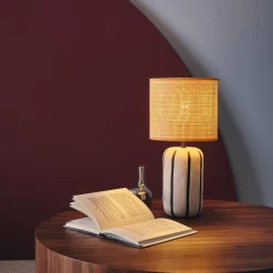 Tafellamp interieur keramiek, lampenkap rotan effect H 41cm