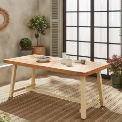 Tafel van hout en metaal, 190cm, 6-8 zitplaatsen