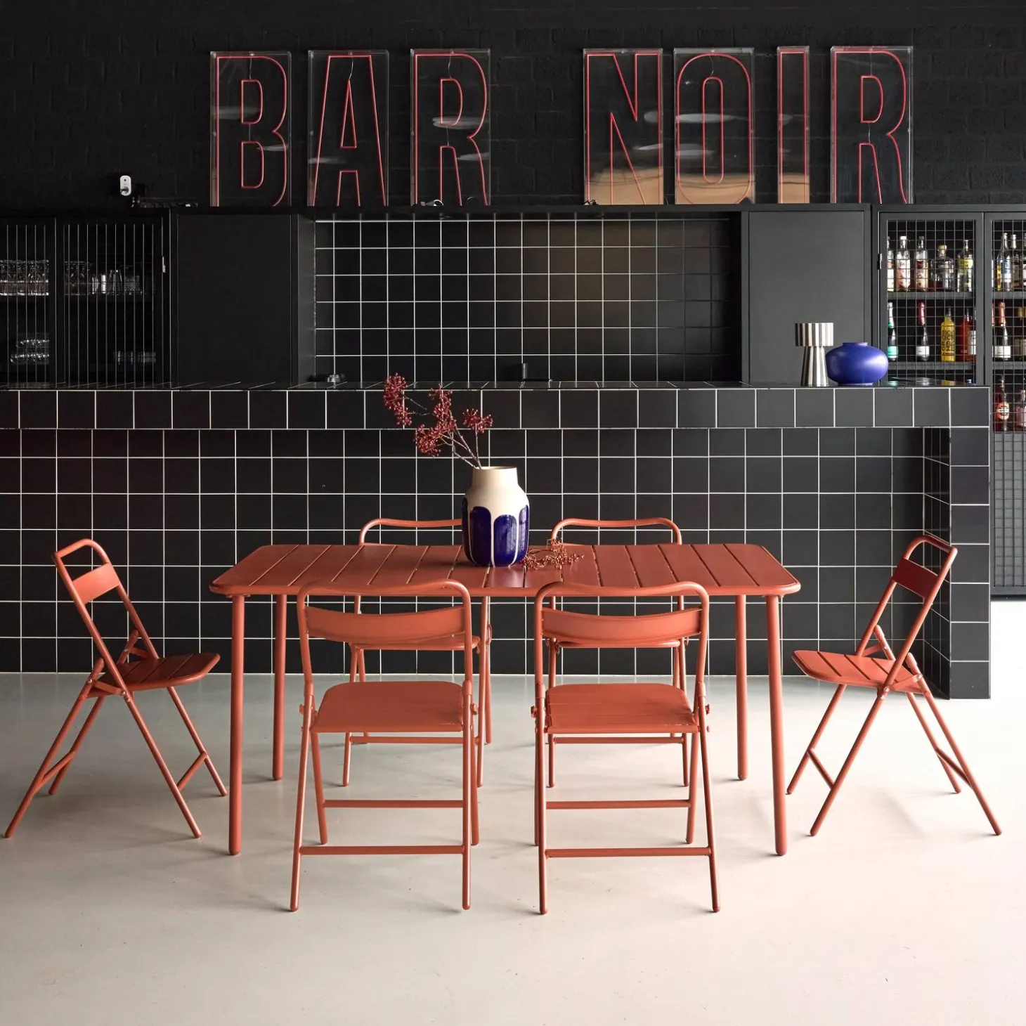 Tuintafel met 6 opklapbare stoelen metaal