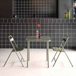 Tuintafel met 2 opklapbare stoelen metaal