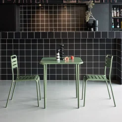 Tuintafel met 2 stoelen