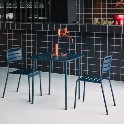 Tuintafel met 2 stoelen