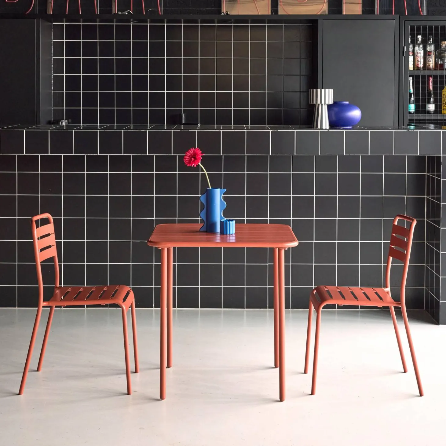 Tuintafel met 2 stoelen