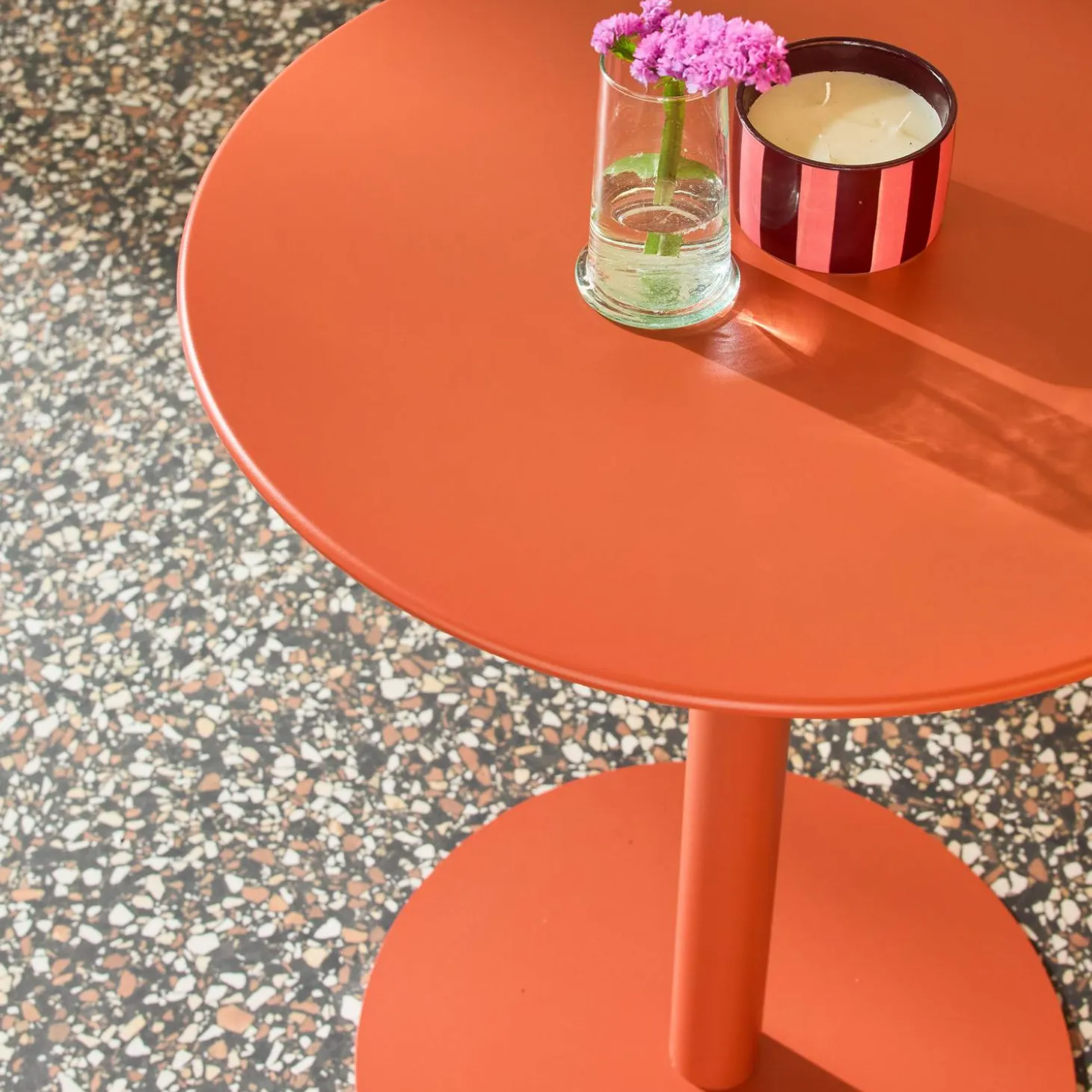Tuintafel 2-persoons rond bistro van staal