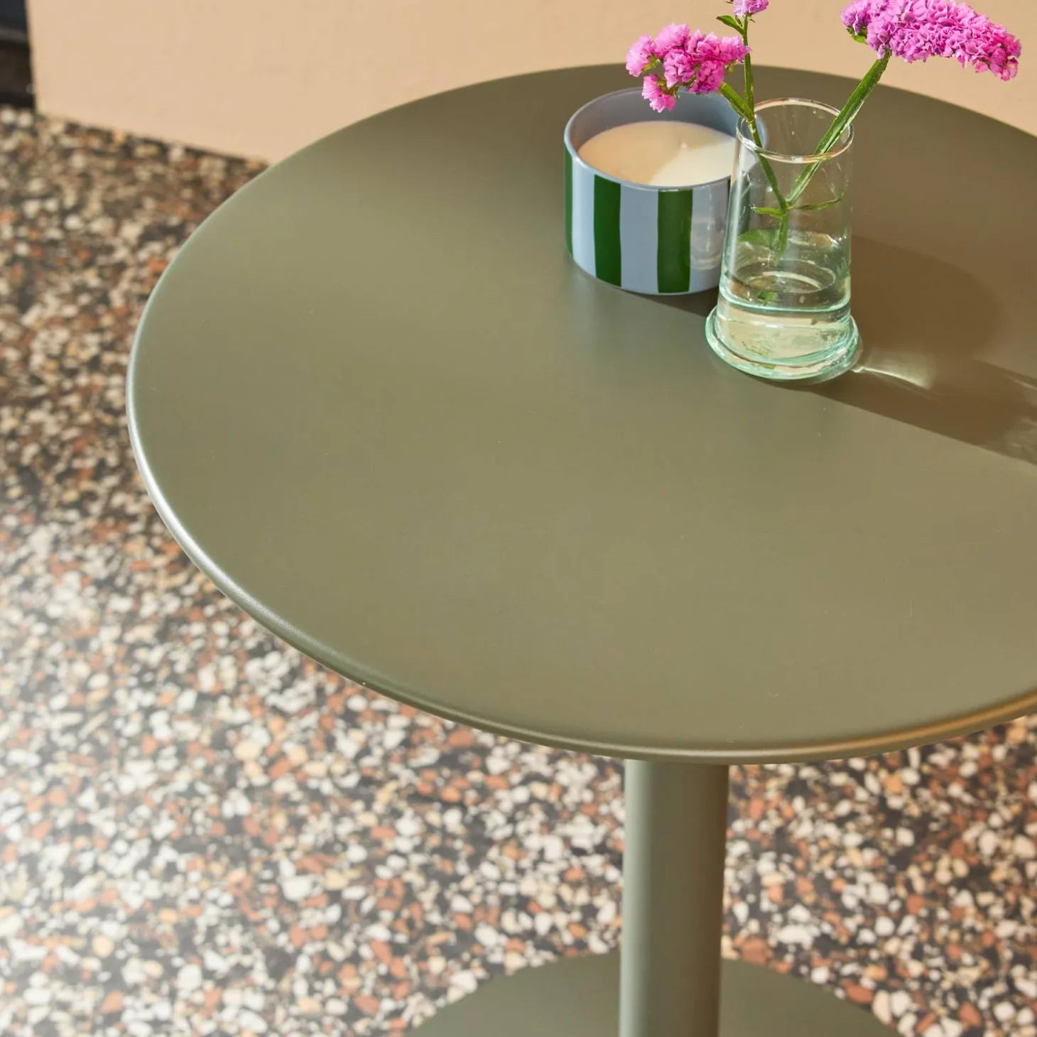 Tuintafel 2-persoons rond bistro van staal
