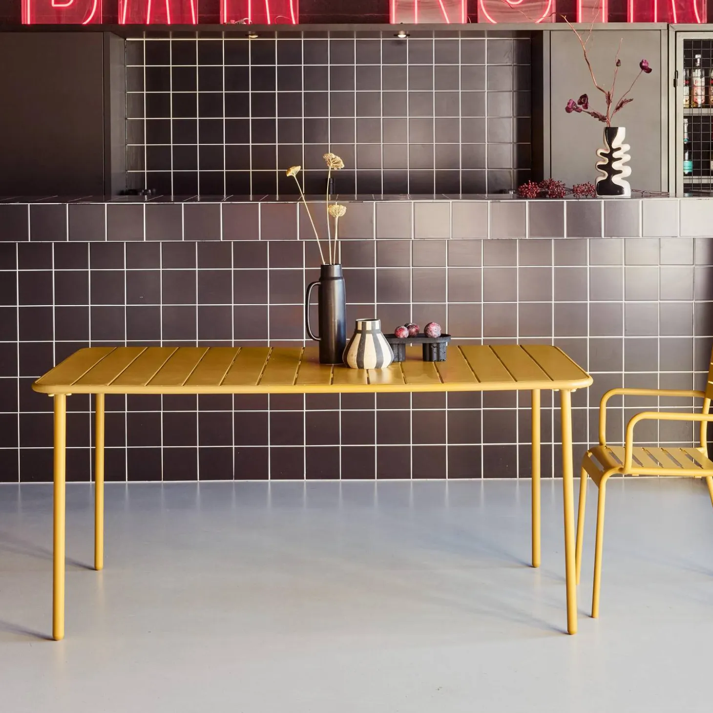 Tuintafel 6-8 plaatsen metaal