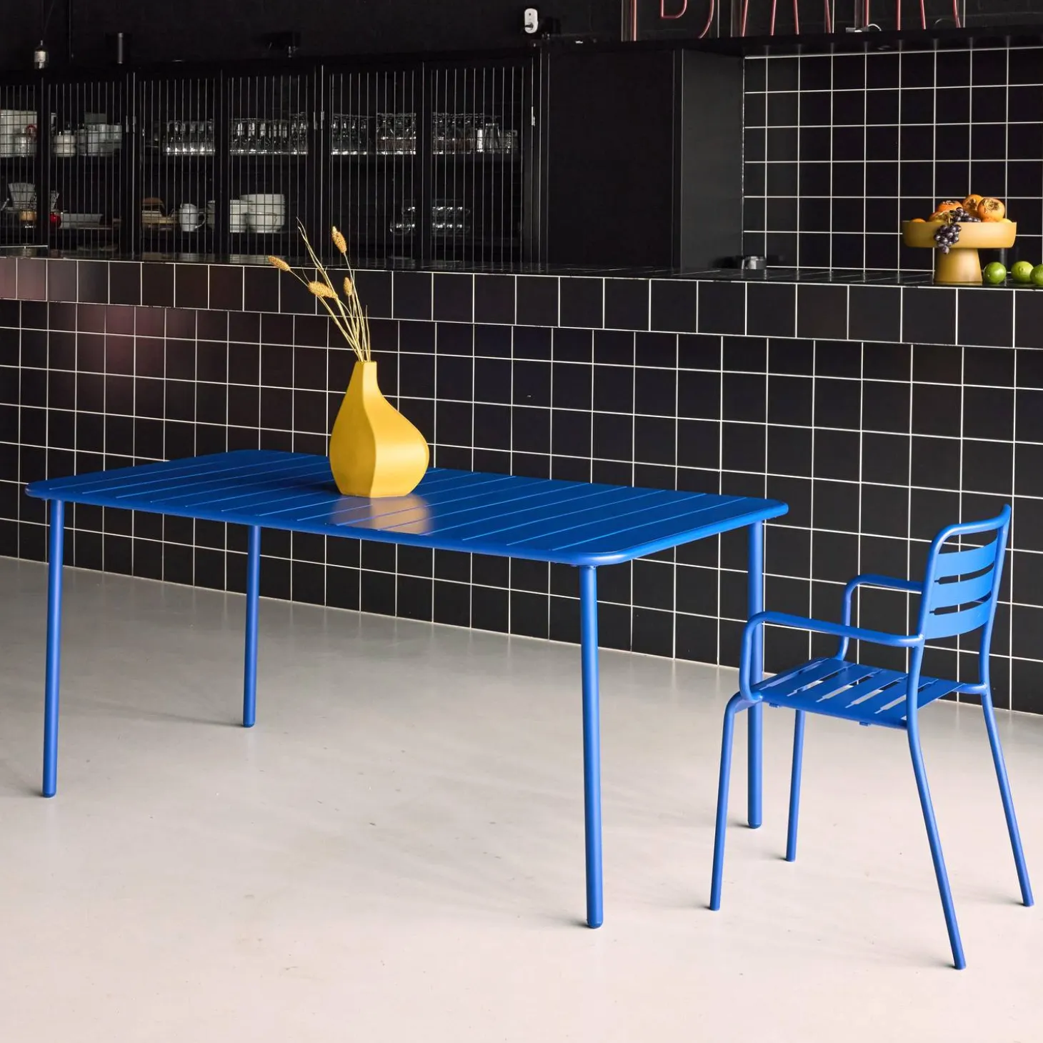 Tuintafel 6-8 plaatsen metaal