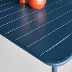 Tuintafel 6-8 plaatsen metaal