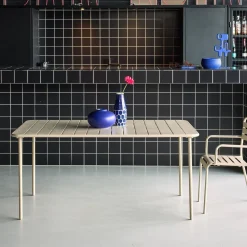 Tuintafel 6-8 plaatsen metaal