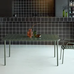 Tuintafel 6-8 plaatsen metaal