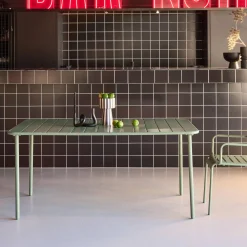 Tuintafel 6-8 plaatsen metaal