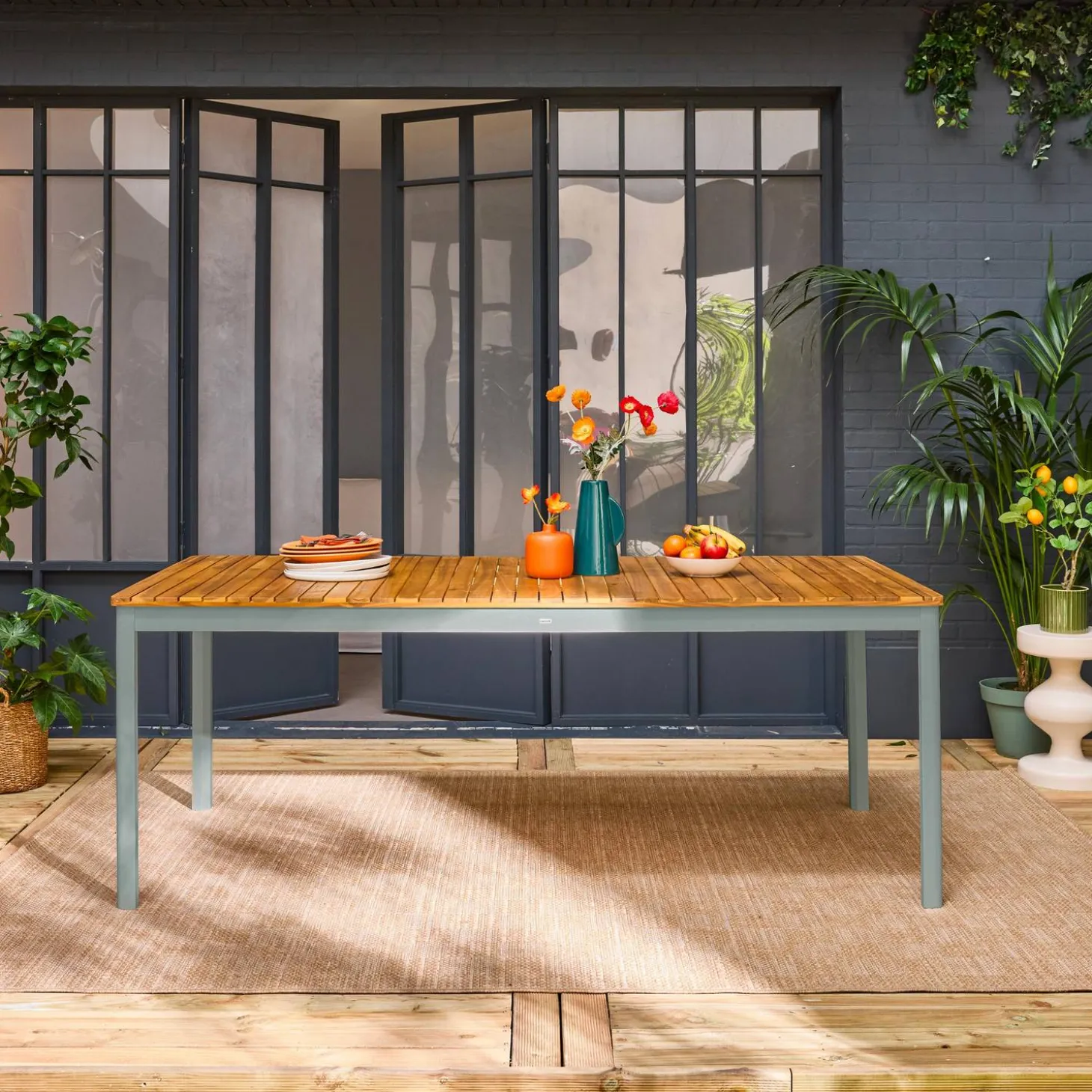 Tuintafel van acacia met ronde hoeken, voor 8 personen
