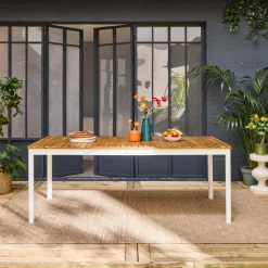 Tuintafel van acacia met ronde hoeken, voor 8 personen