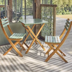 Tuintafel van hout met 2 opklapbare stoelen