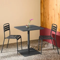 Tuintafel vierkant bistro van staal + 2 stoelen
