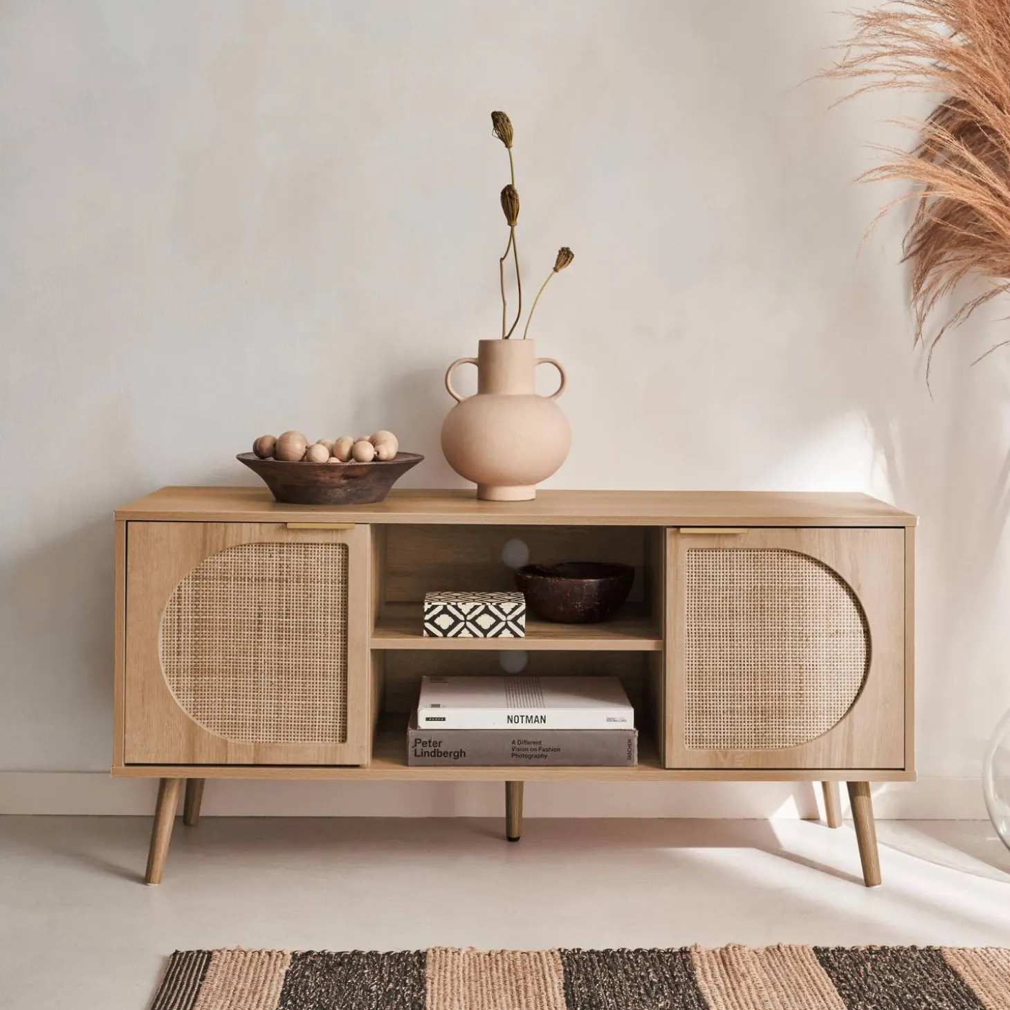 TV-meubel met hout en afgerond rietdecor 120 cm