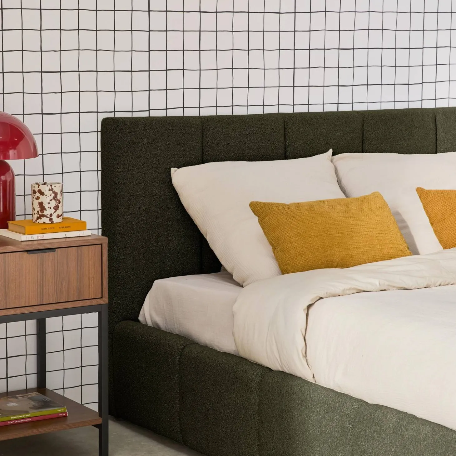 Tweepersoonsbed 140x190cm met opbergbox lattenbodem en hoofdbord in getextureerde bouclé