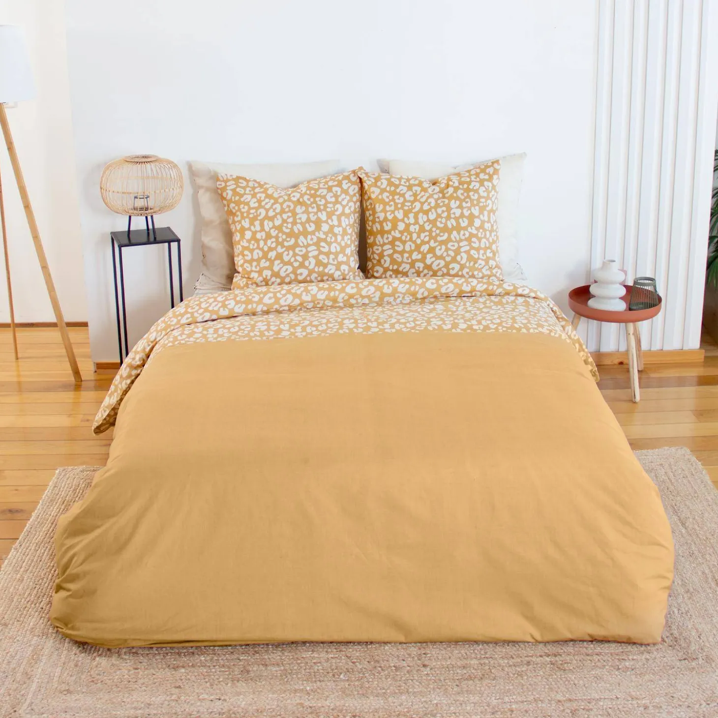 Tweepersoons dekbedset met gele luipaardprint omkeerbaar