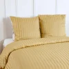 Tweepersoons polyester satijn-effect beddengoed met fijne strepen geel