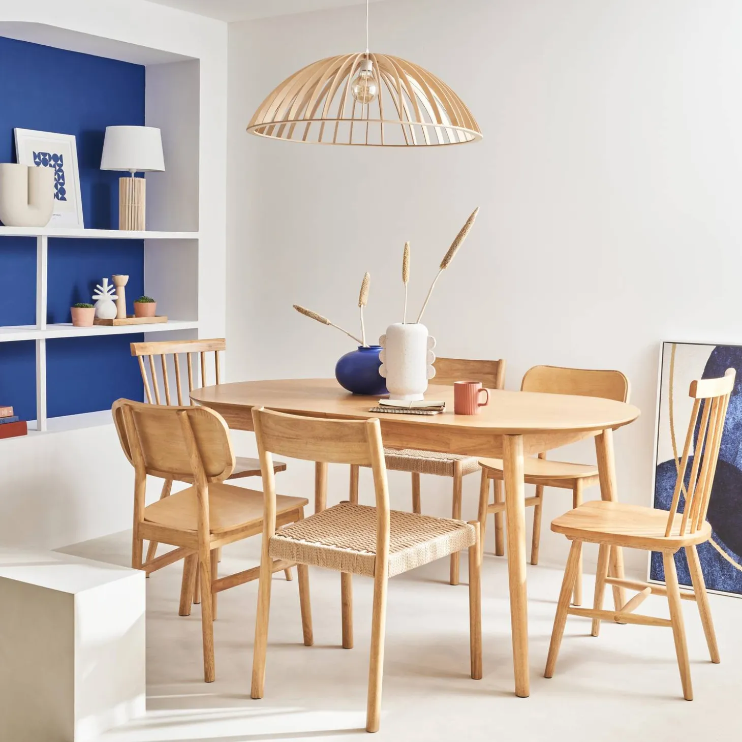 Uitschuifbare eettafel, 6-8 zitplaatsen, 160-210cm